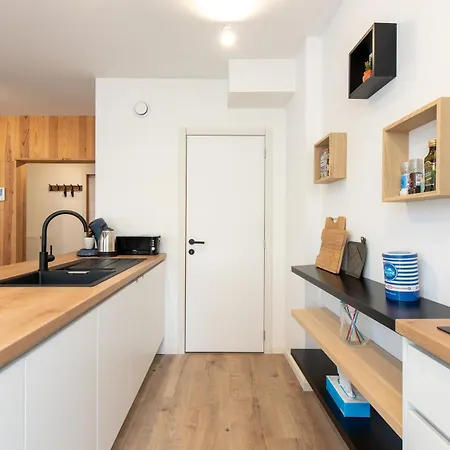 The Break Your Cozy Coastal Escape And Free Parking