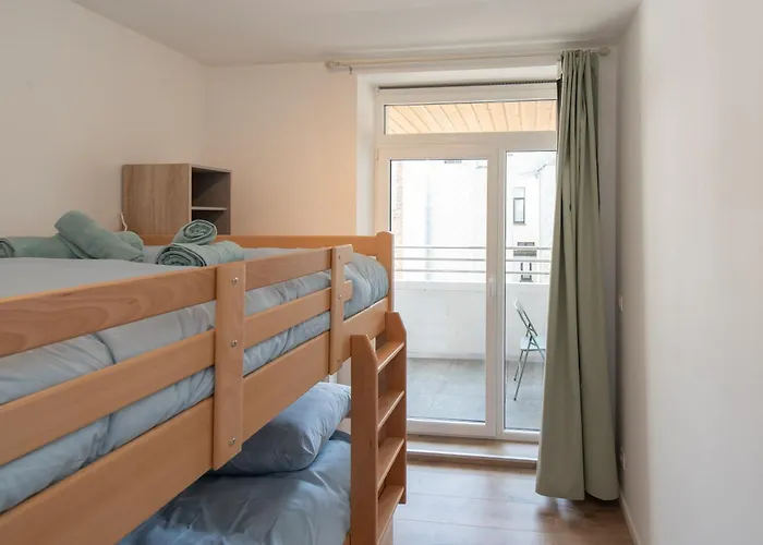 The Break Your Cozy Coastal Escape And Free Parking *