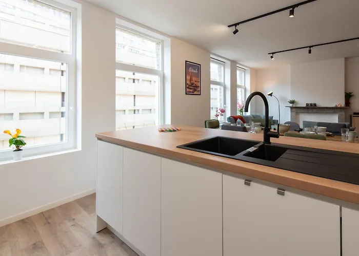 The Break Your Cozy Coastal Escape And Free Parking